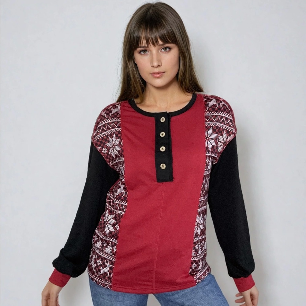 Women’s Button Down Red and Black Top w/snowflakes